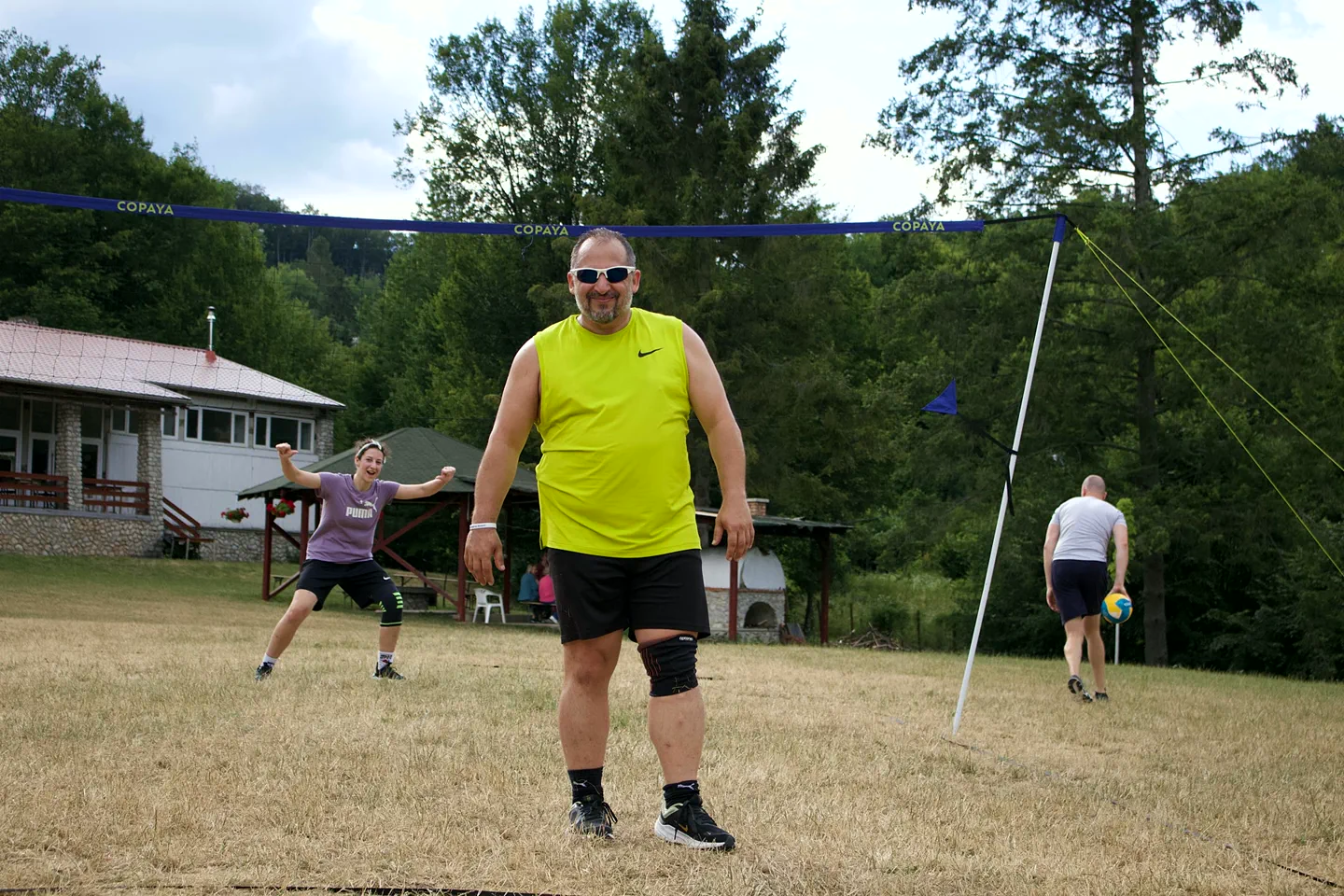 Közösségi sportprogram a pályán